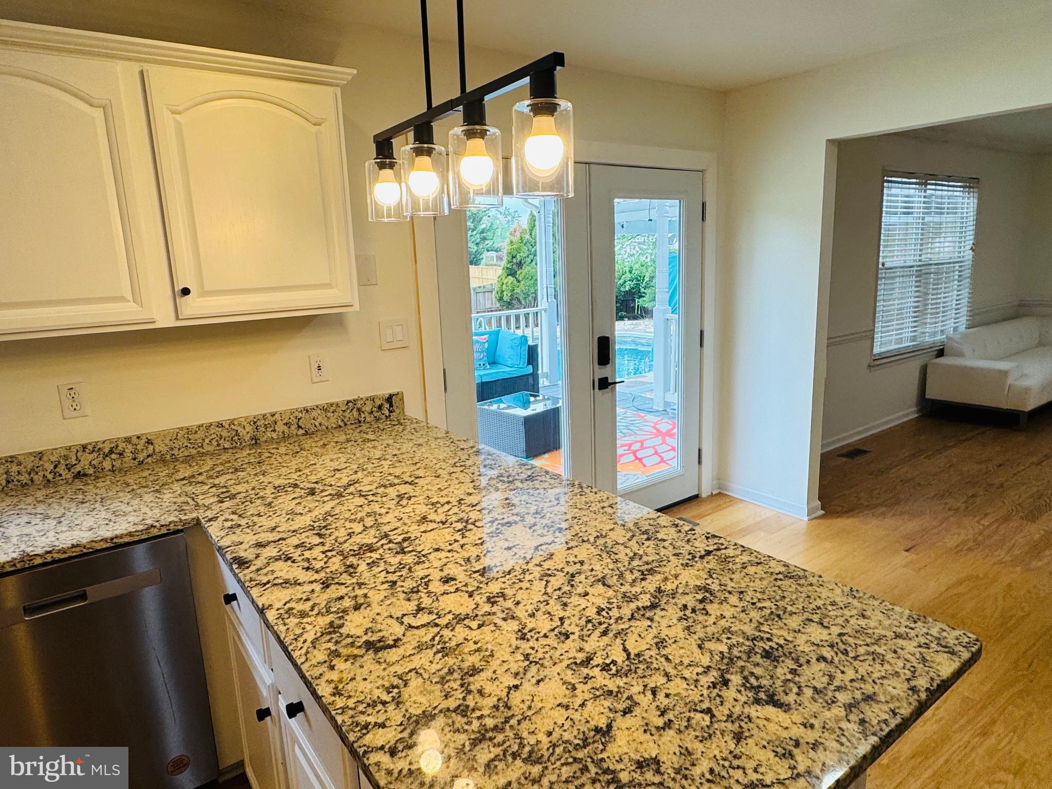 MOSBY STATION - Residential