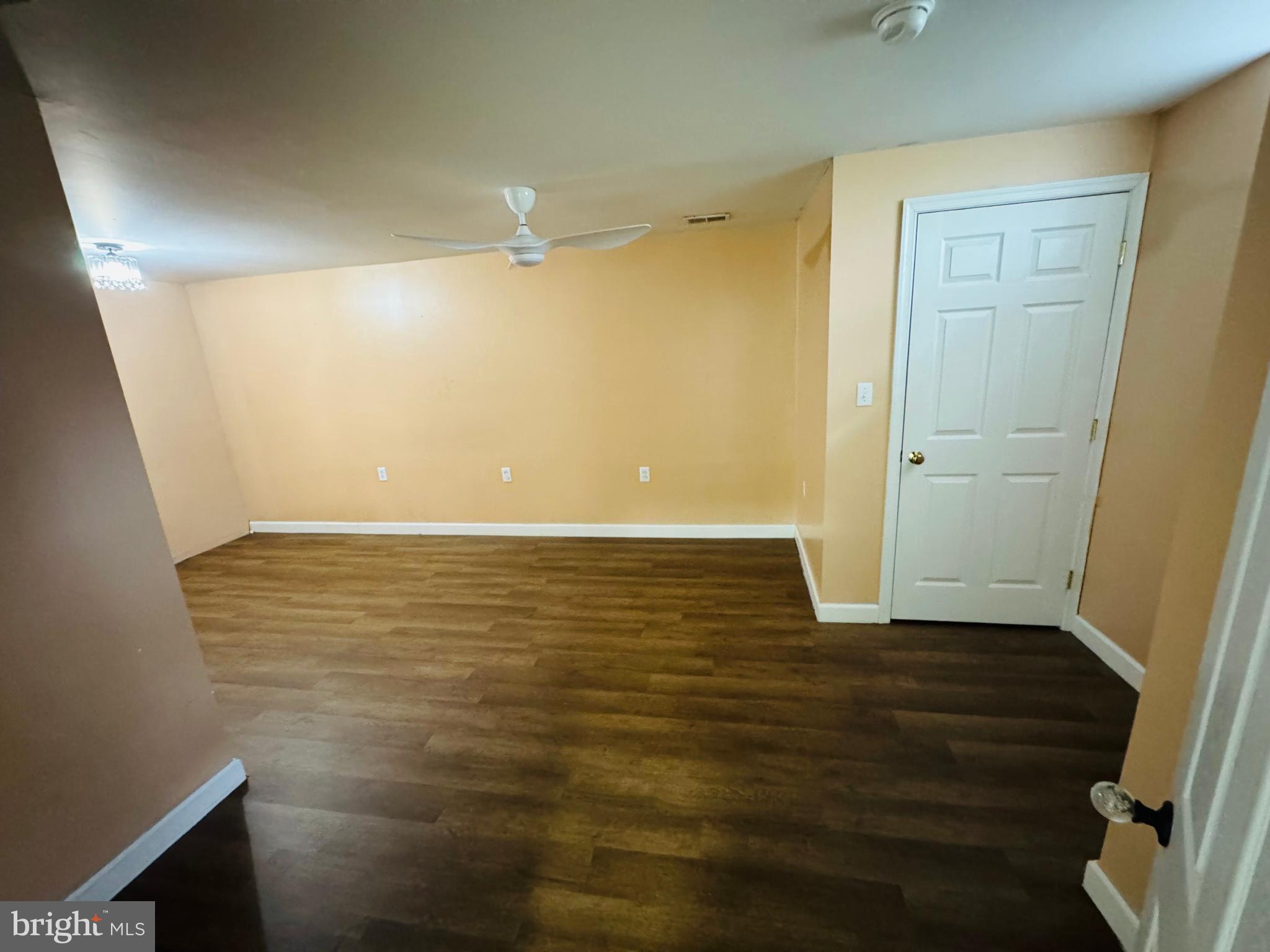 MOSBY STATION - Residential