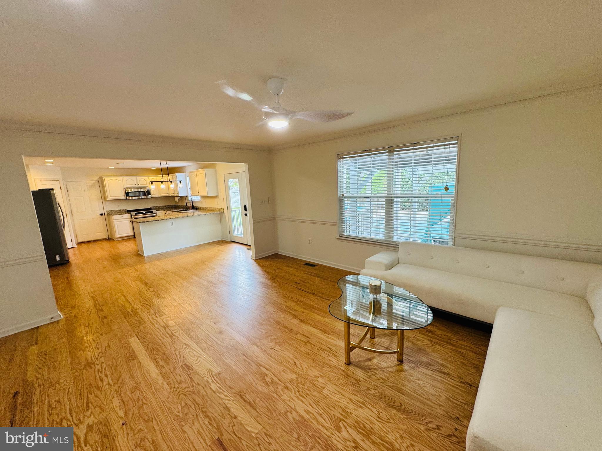 MOSBY STATION - Residential