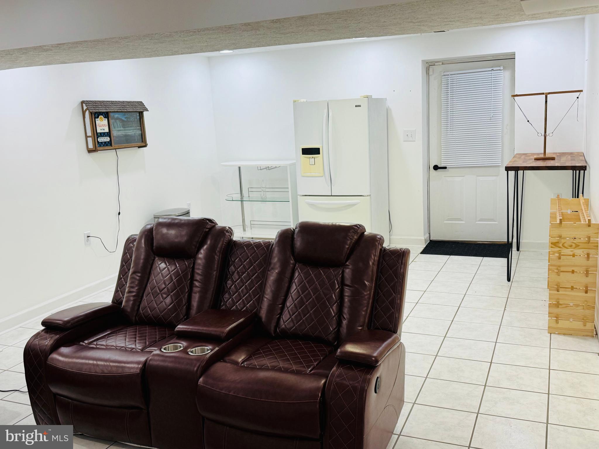 MOSBY STATION - Residential