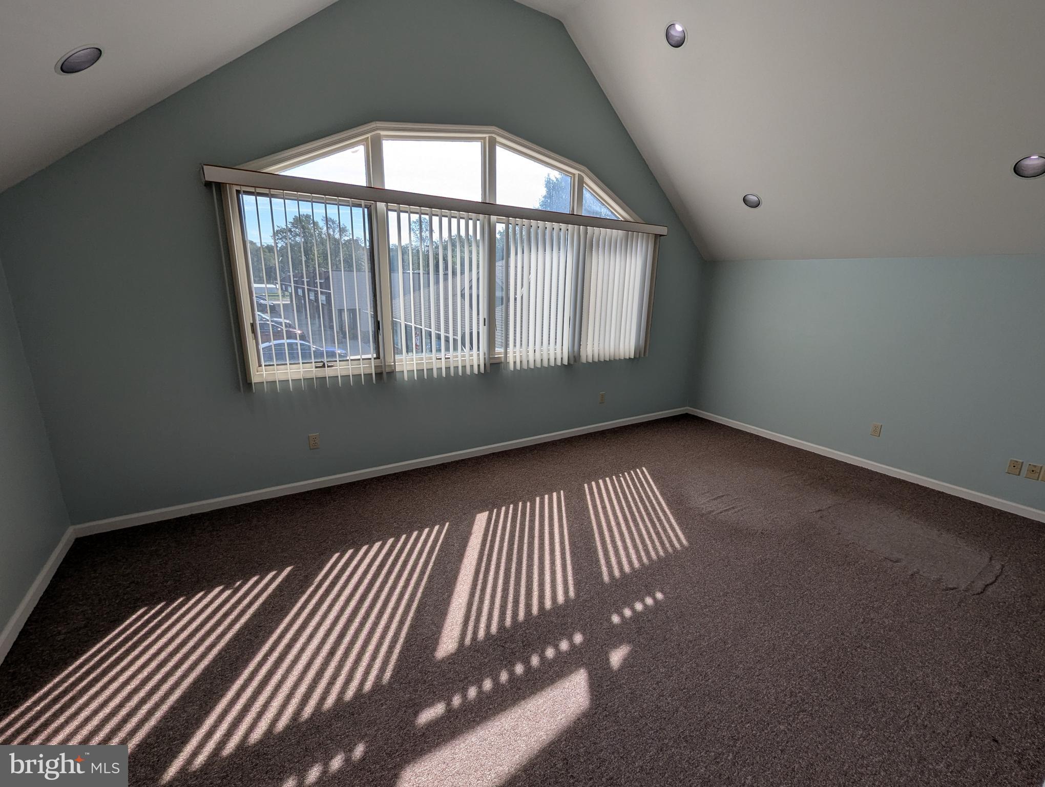 1051 MAGNOLIA ROAD 4