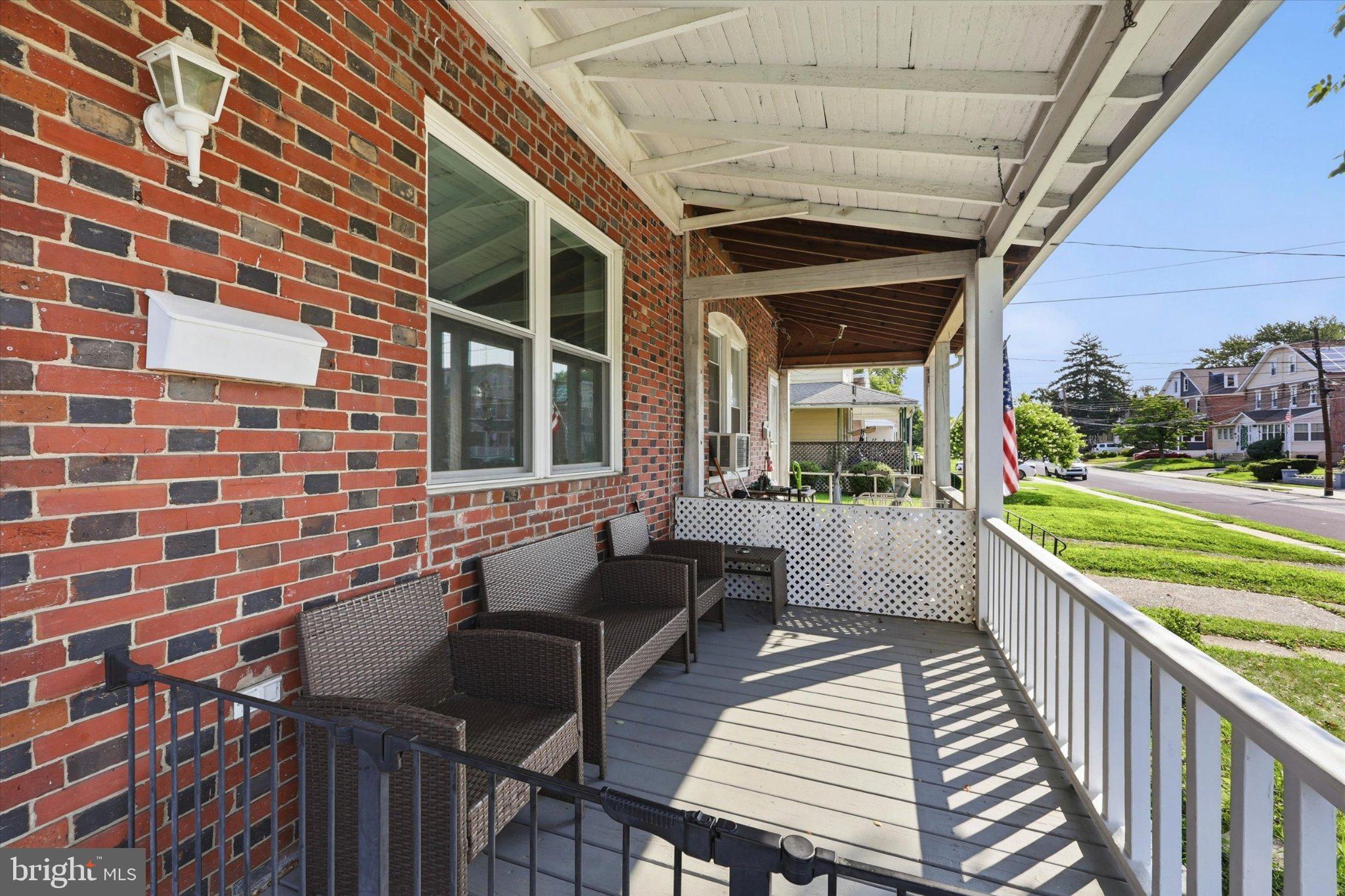 6 N WELLS AVENUE