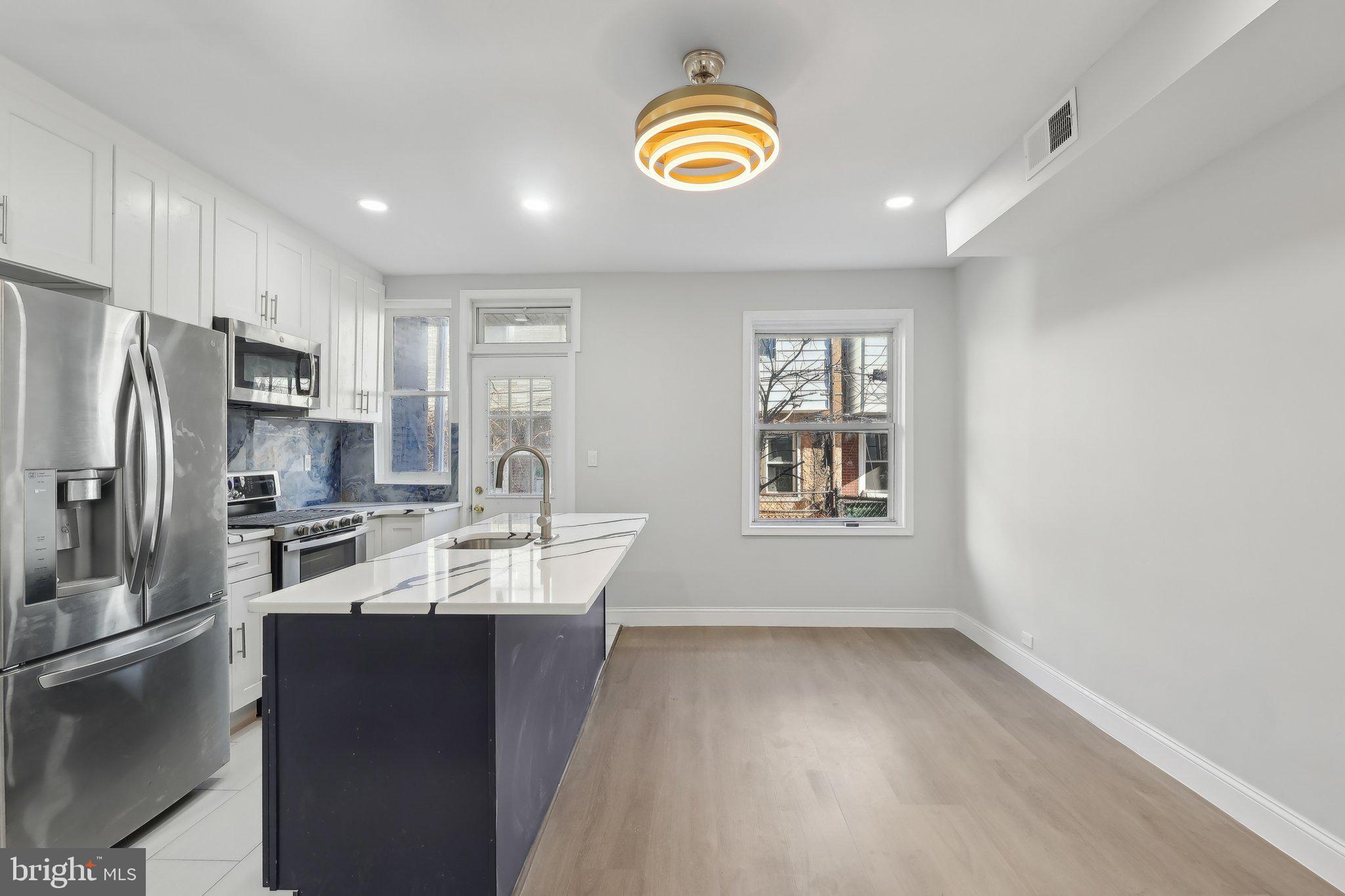 COBBS CREEK - Residential