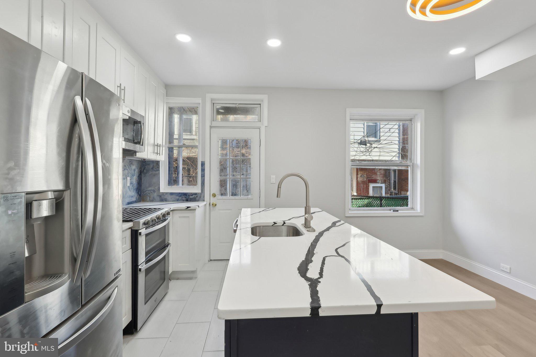 COBBS CREEK - Residential