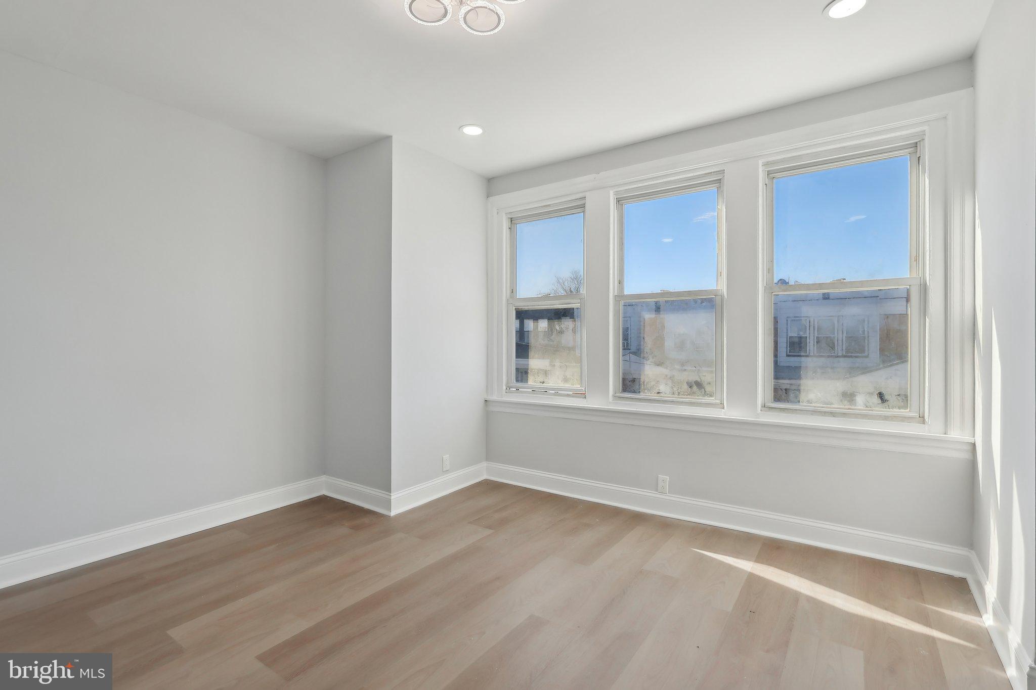 COBBS CREEK - Residential