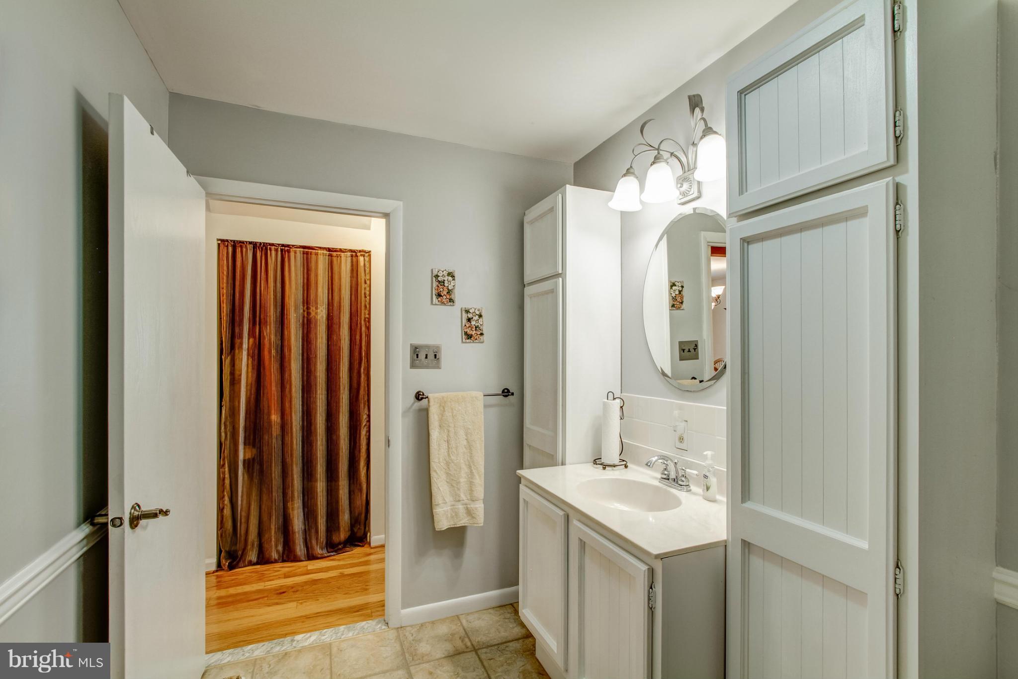 PARIS ESTATES - Residential