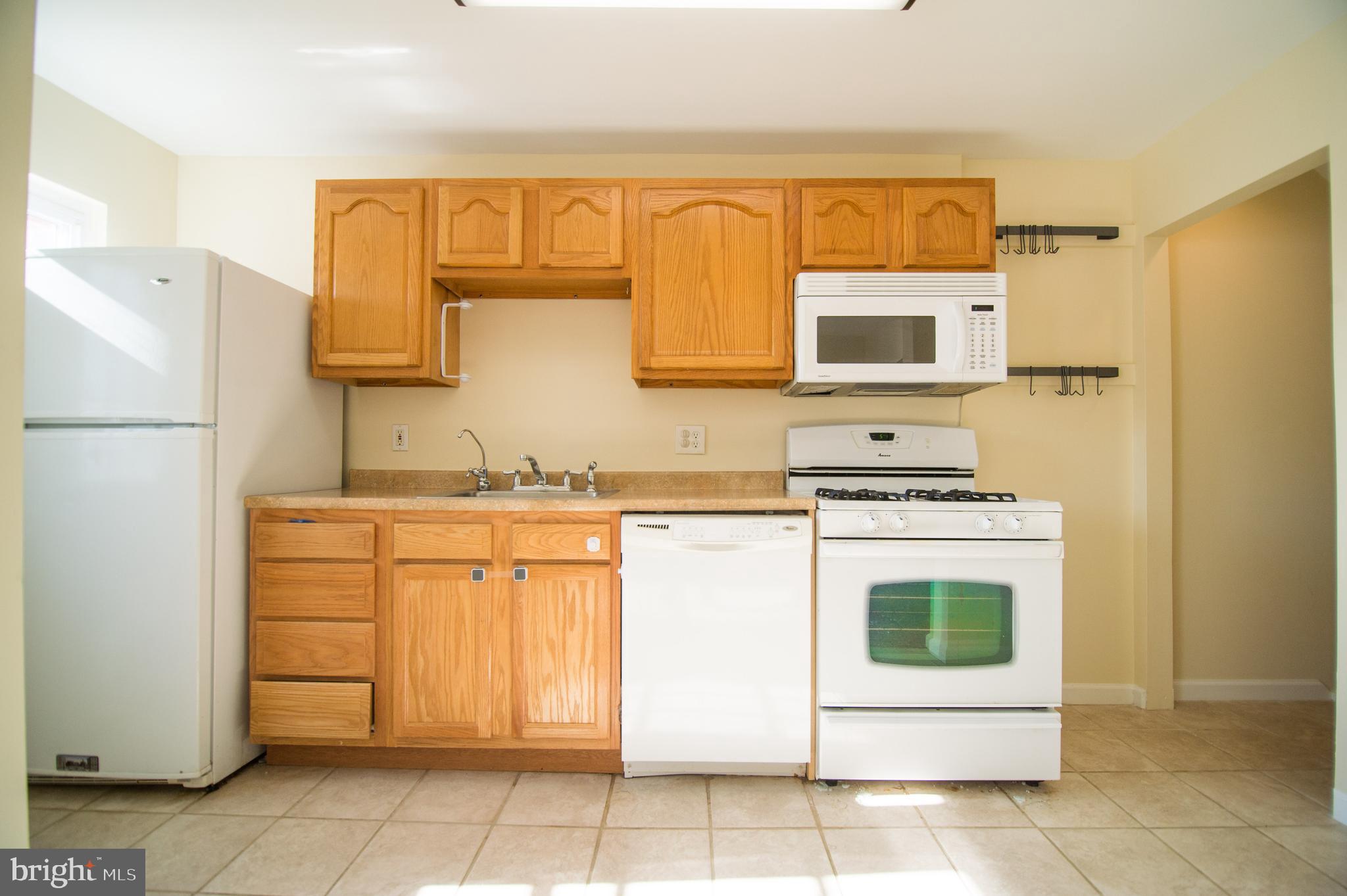 BEVERLY HILLS - Residential