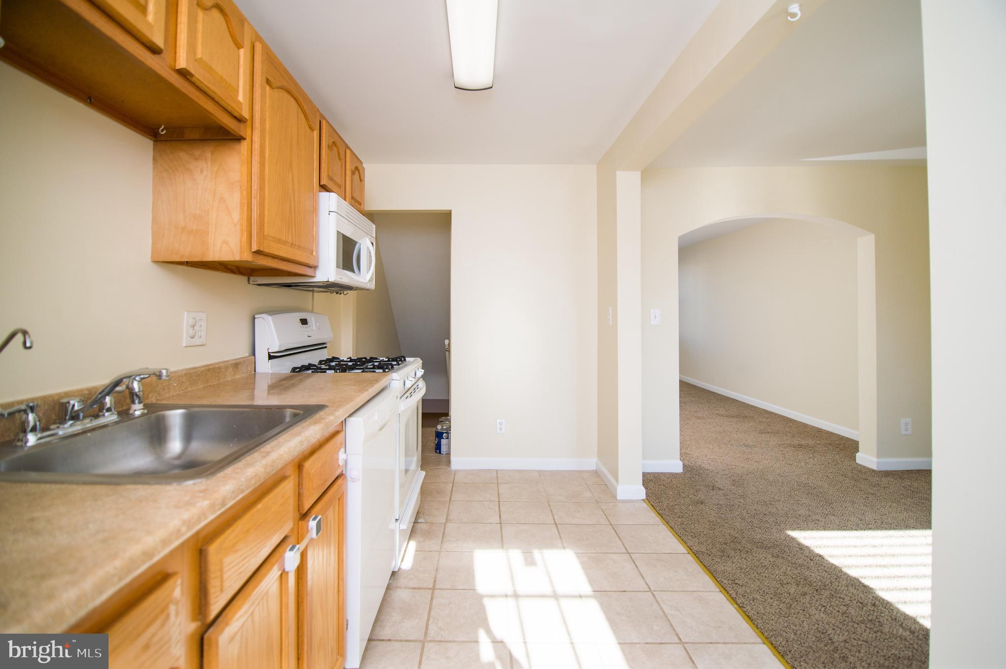 BEVERLY HILLS - Residential