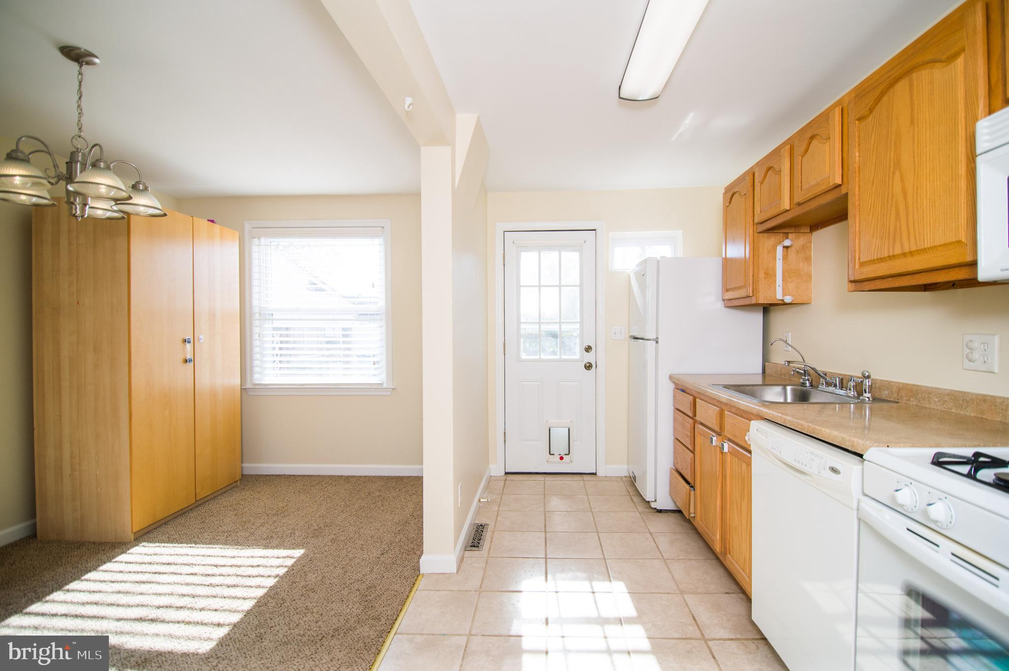 BEVERLY HILLS - Residential