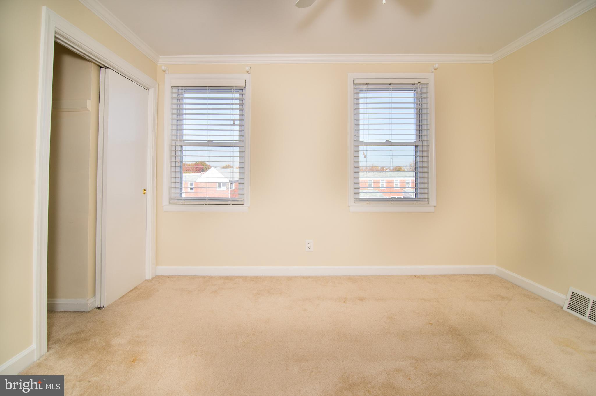 BEVERLY HILLS - Residential