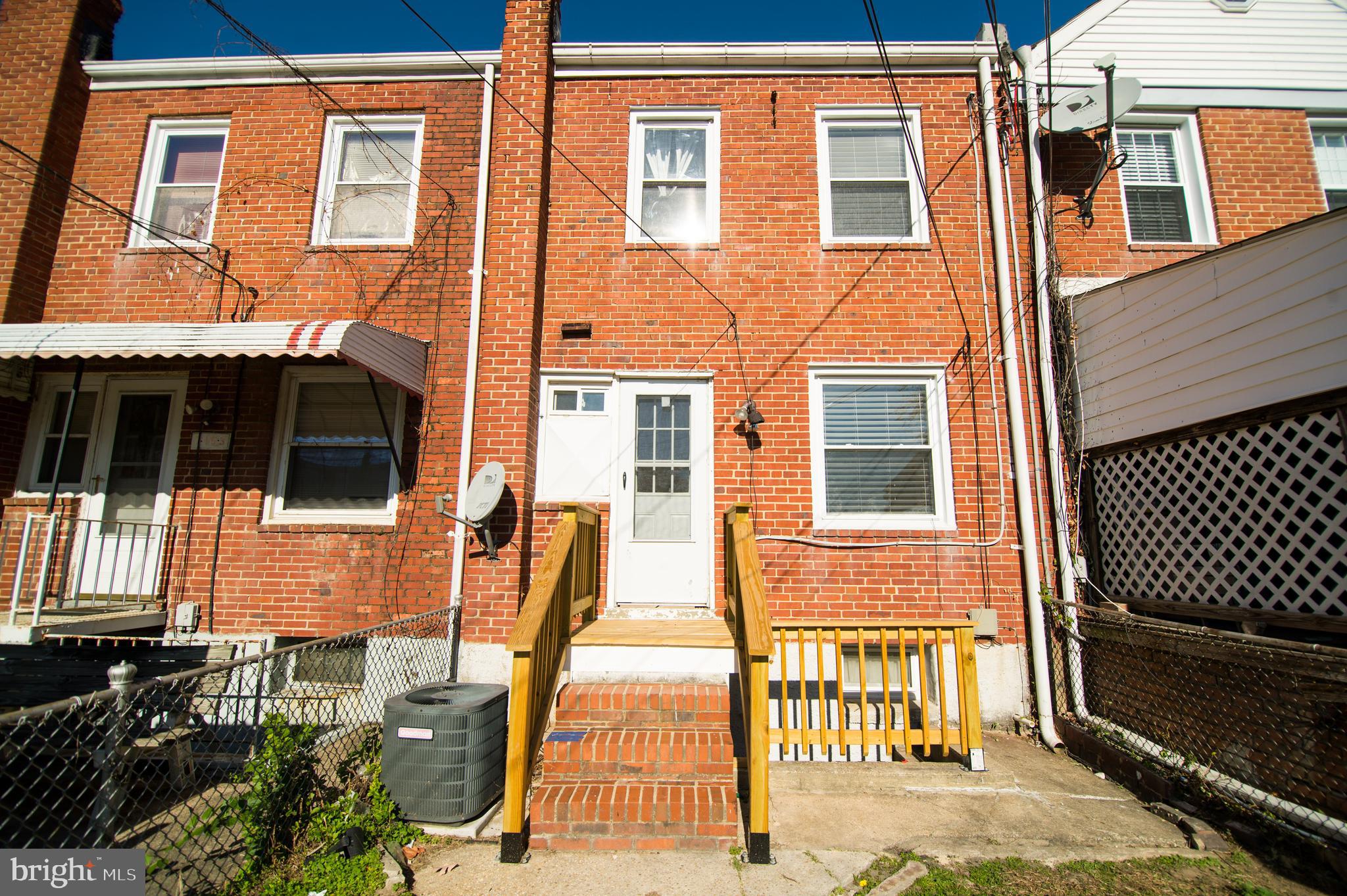 BEVERLY HILLS - Residential