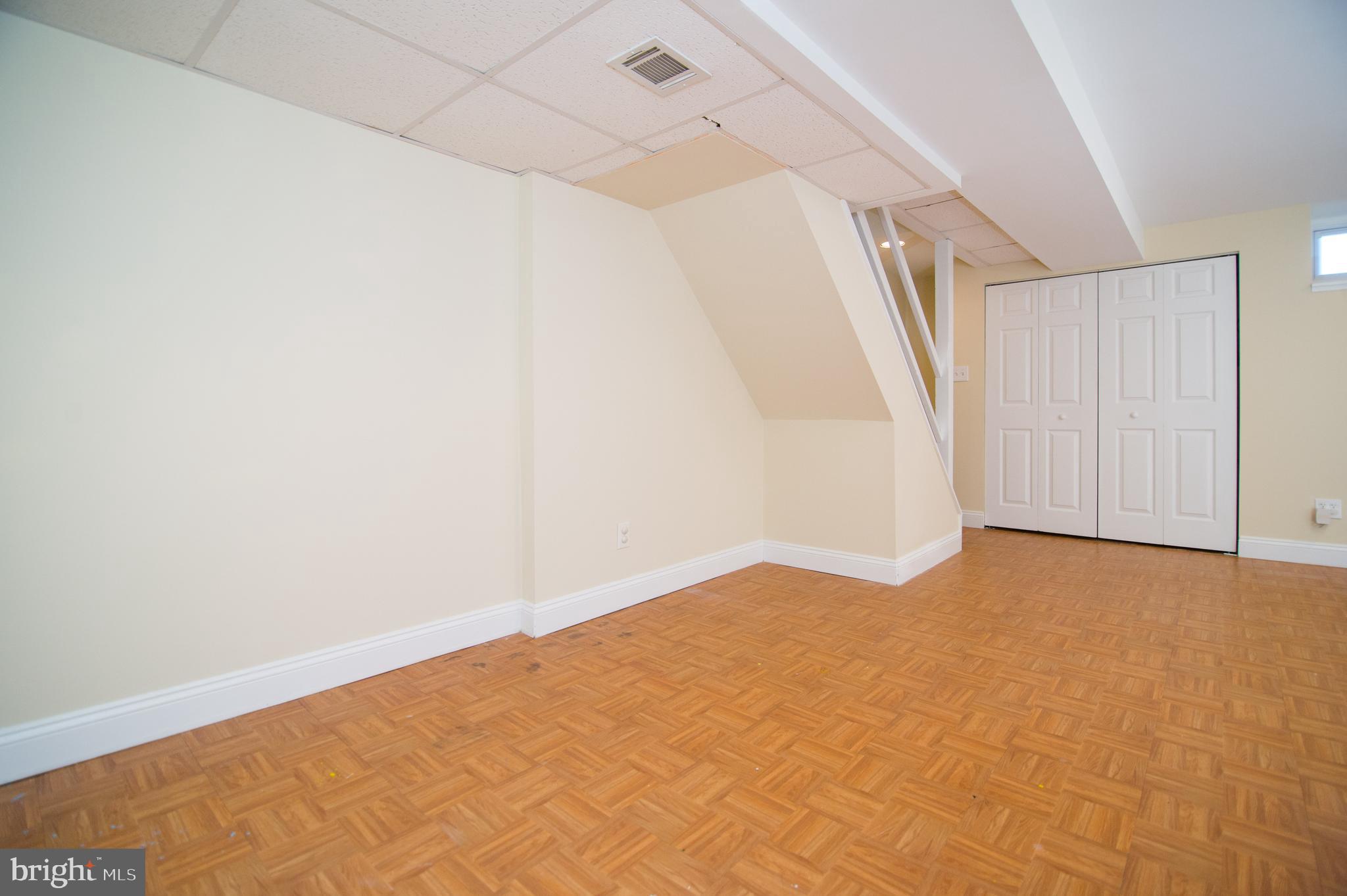 BEVERLY HILLS - Residential