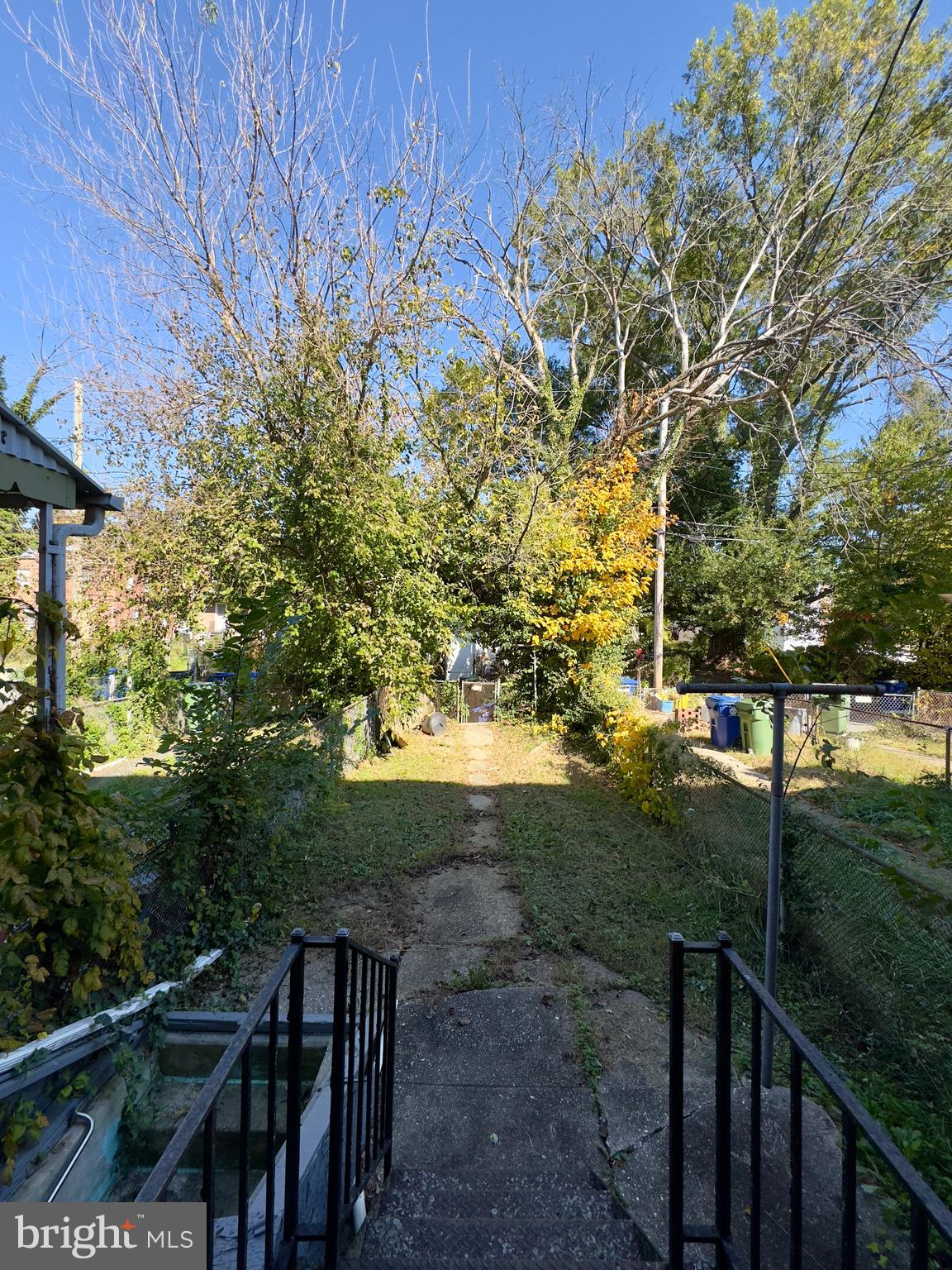 GOVANS - Residential Lease