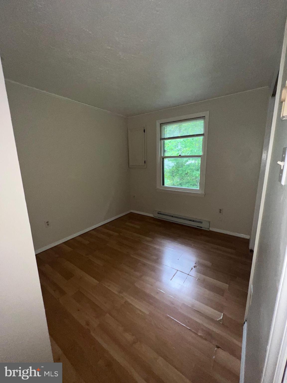 SHANNONDALE - Residential Lease