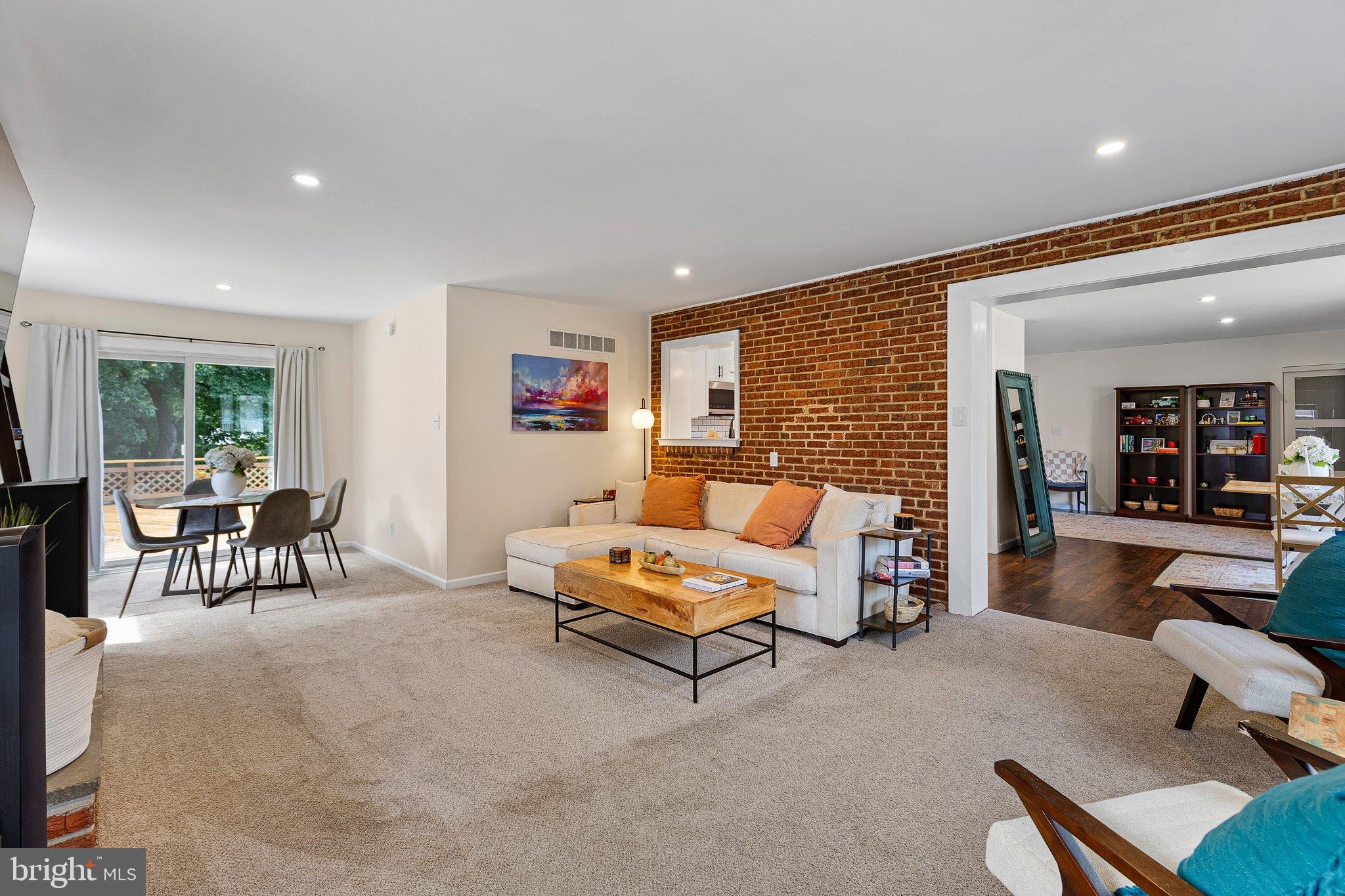 6 HOMEWOOD ROAD
