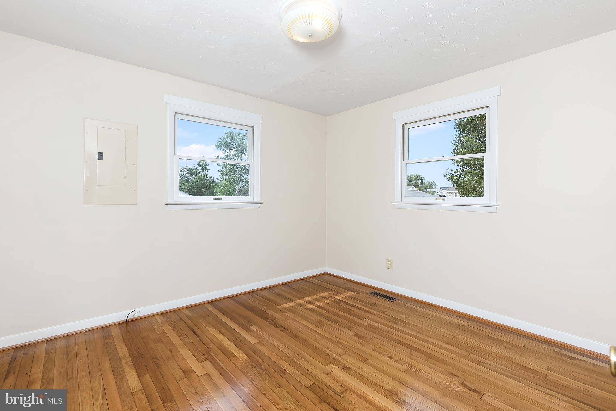 GREENGATE MANOR - Residential