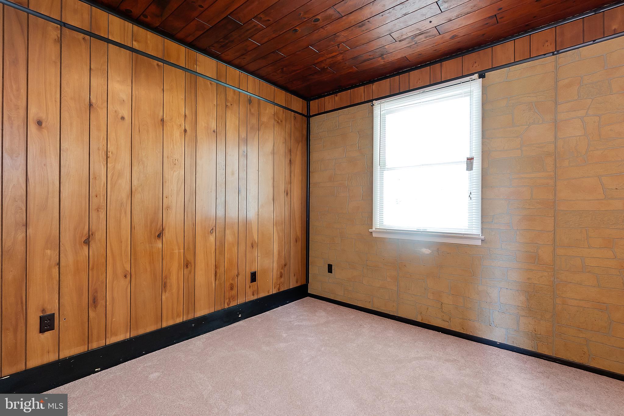 GREENGATE MANOR - Residential