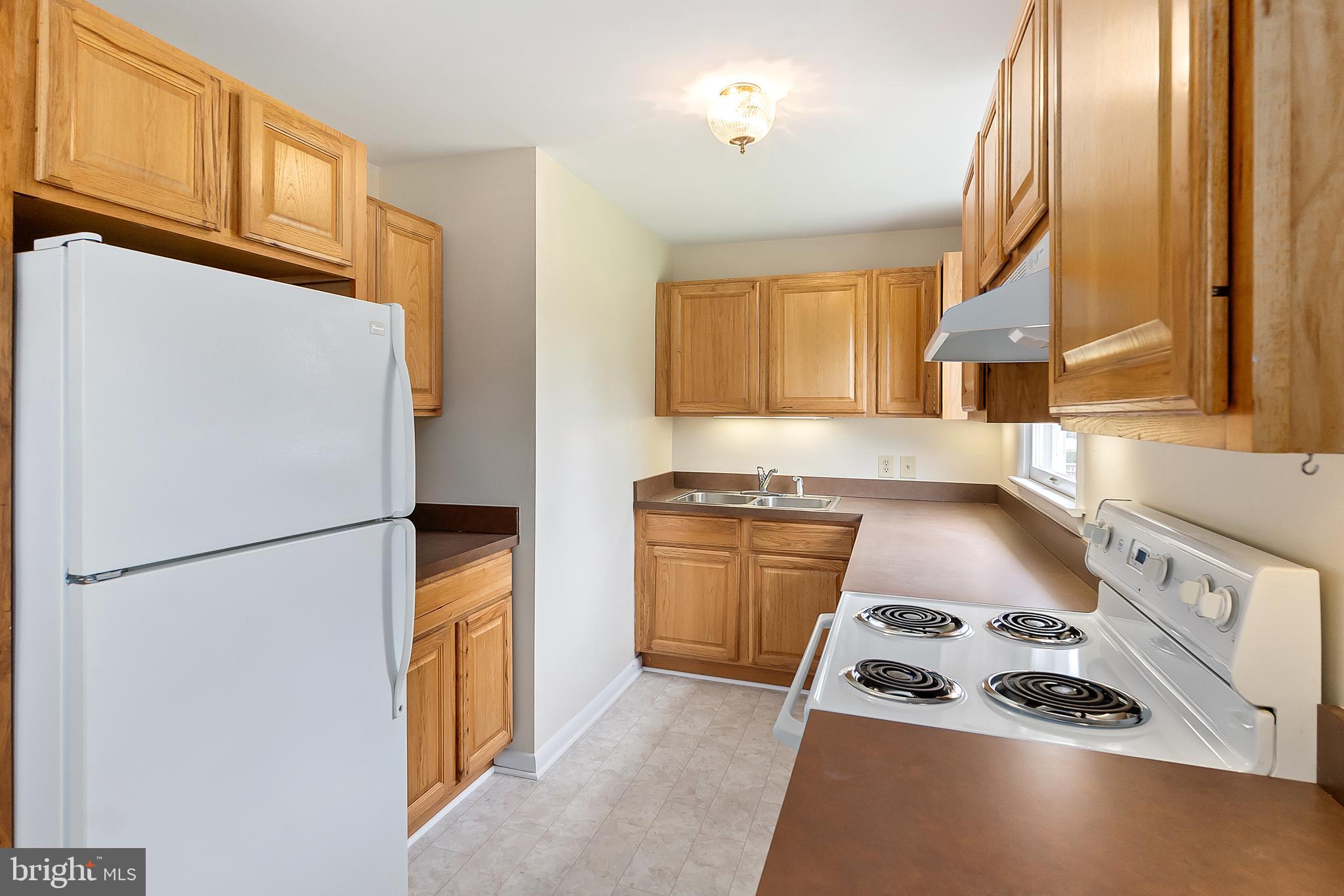 GREENGATE MANOR - Residential