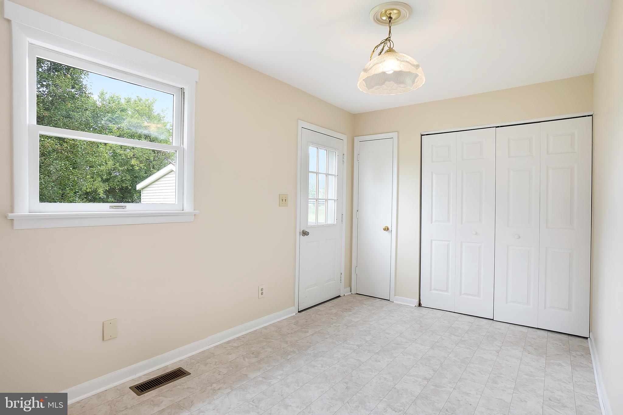 GREENGATE MANOR - Residential