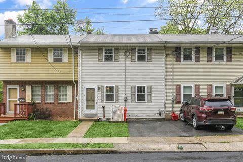 19 REED STREET MOHNTON PA 19540