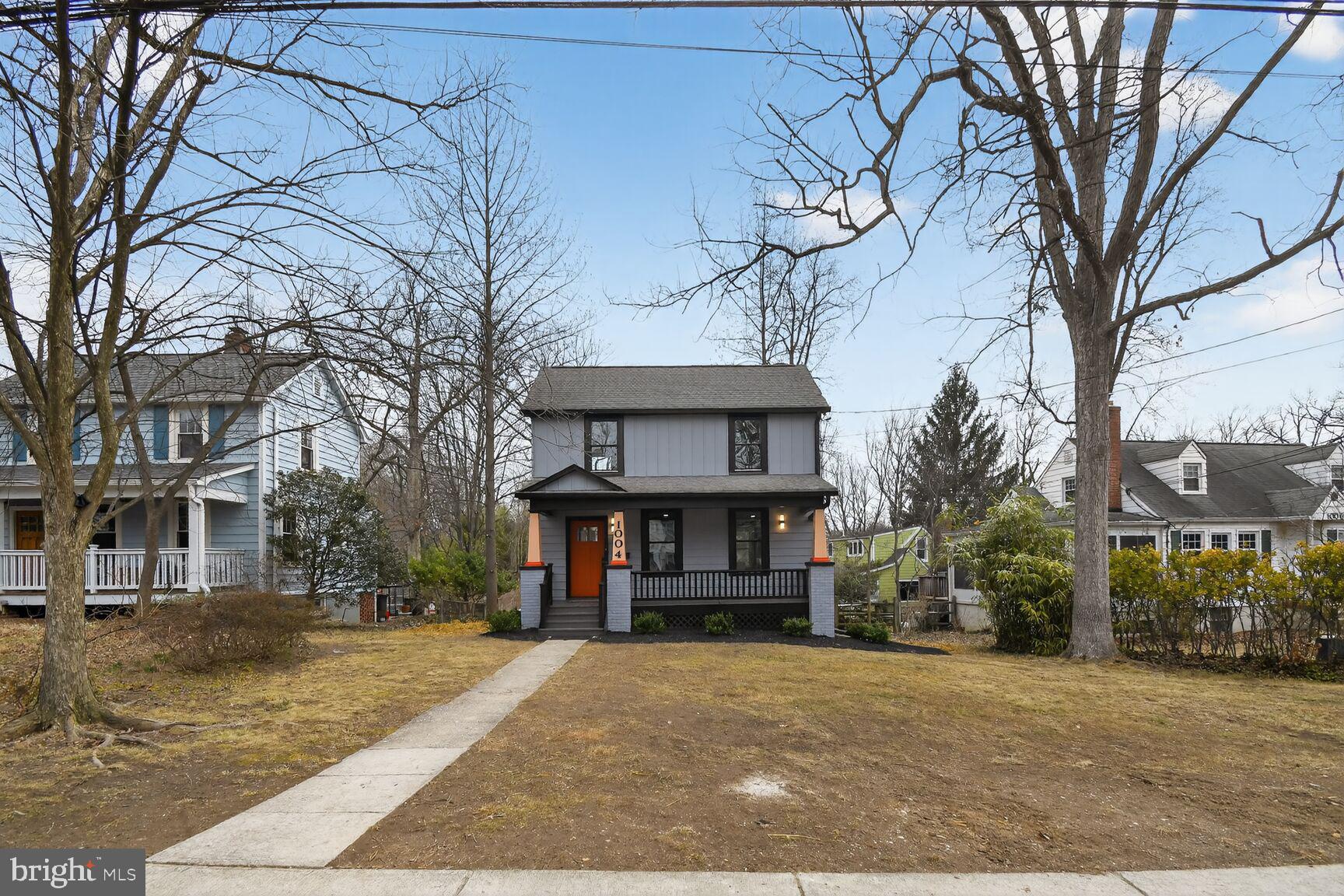 GLAIZEWOOD MANOR - Residential