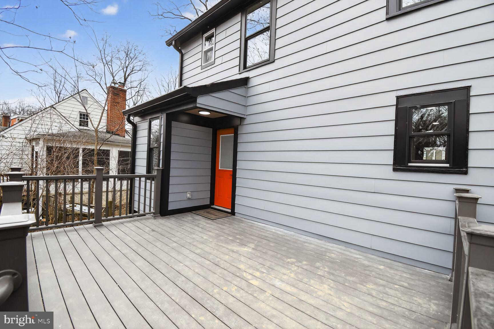 GLAIZEWOOD MANOR - Residential