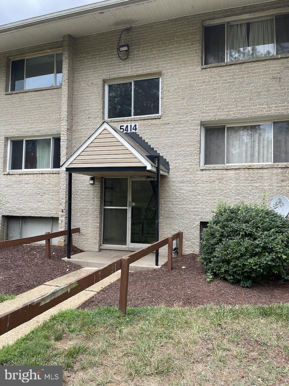 CARROLLAN GARDENS - Residential