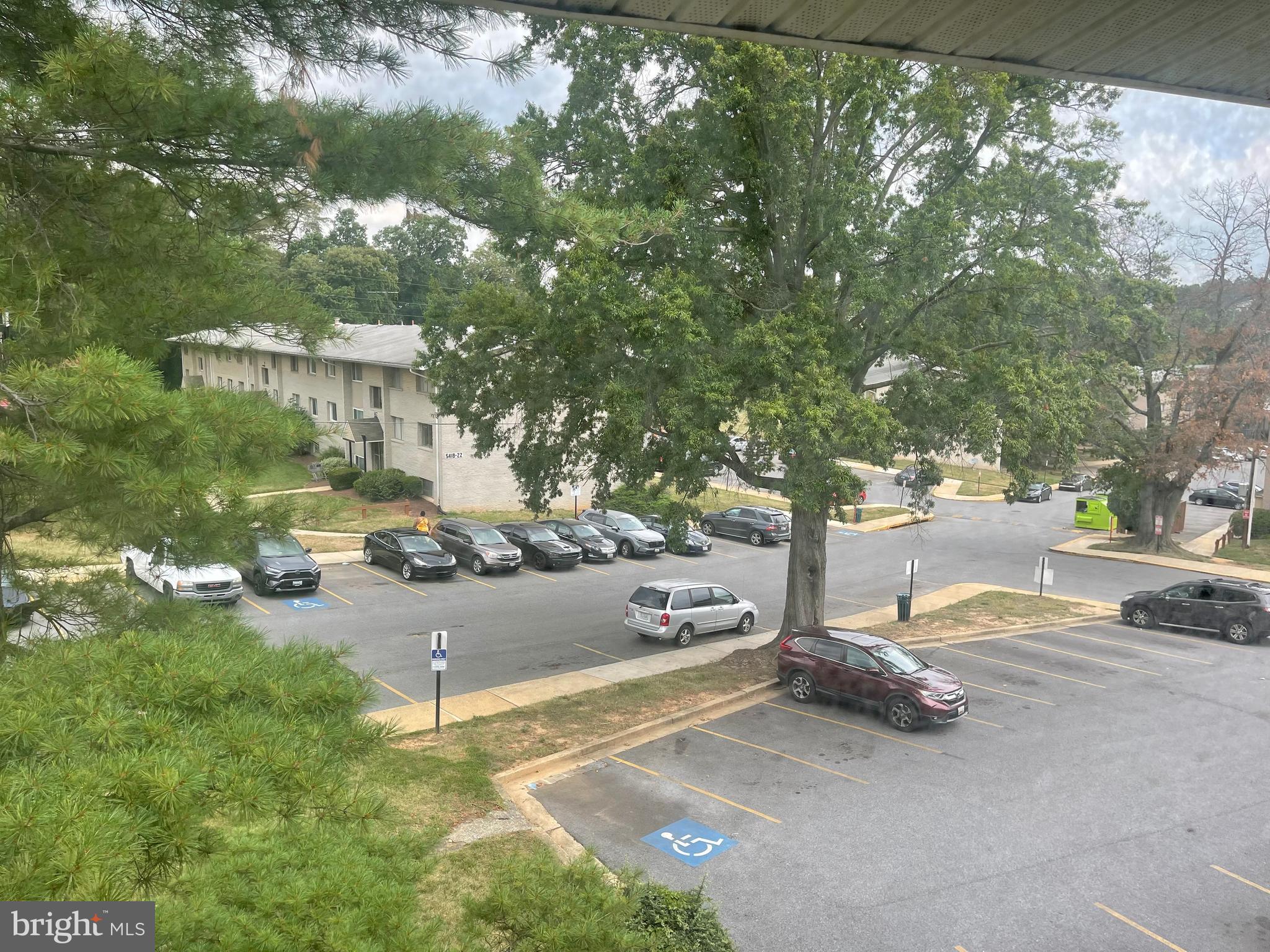 CARROLLAN GARDENS - Residential