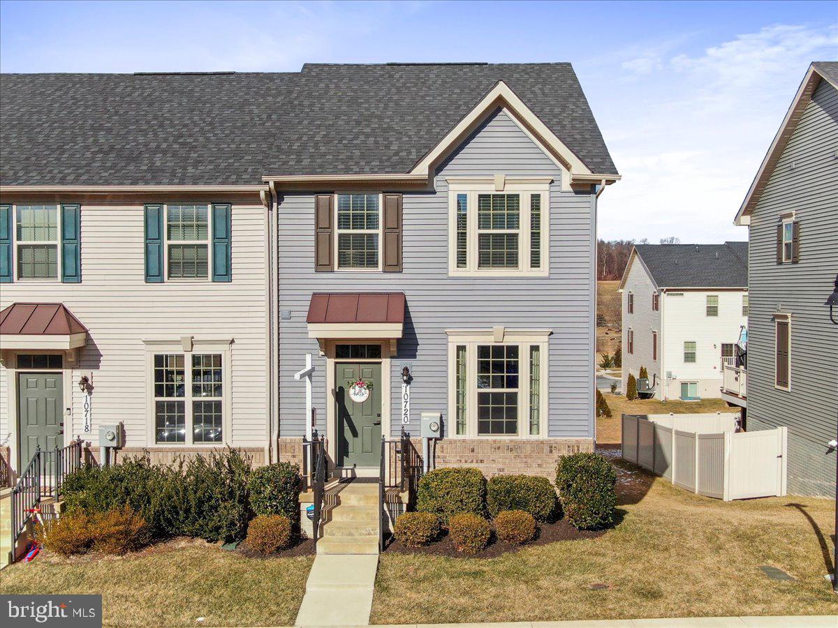 LAKE LINGANORE - Residential