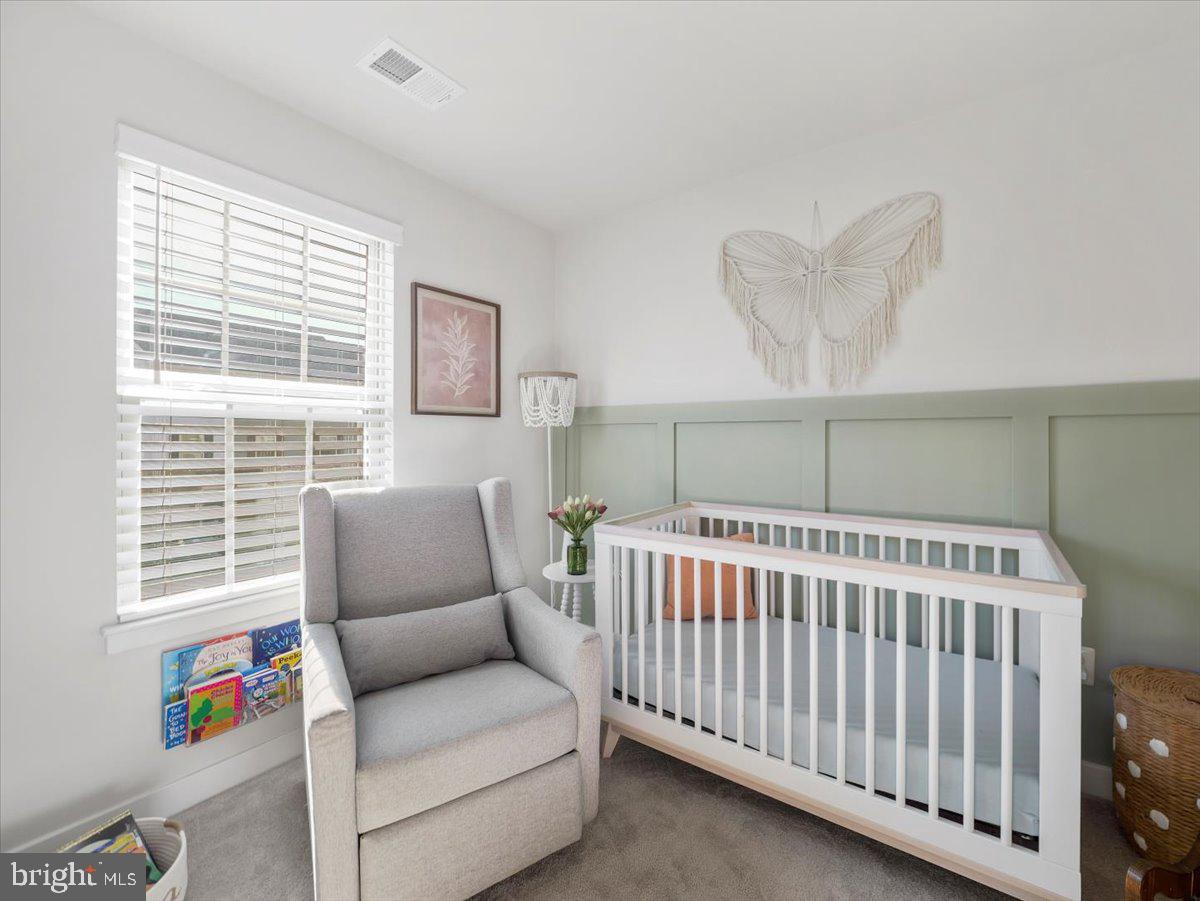 LAKE LINGANORE - Residential