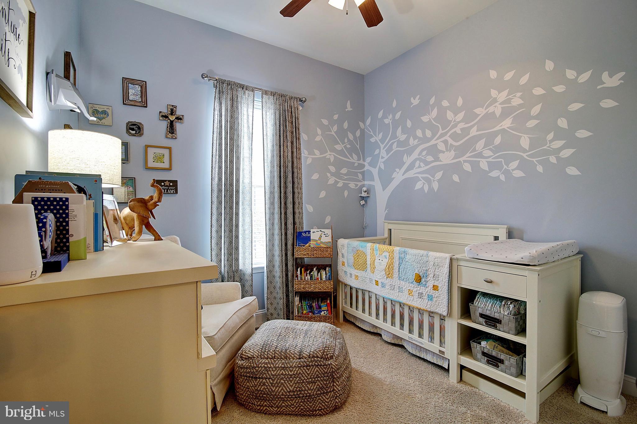 ARCADIA CHASE - Residential