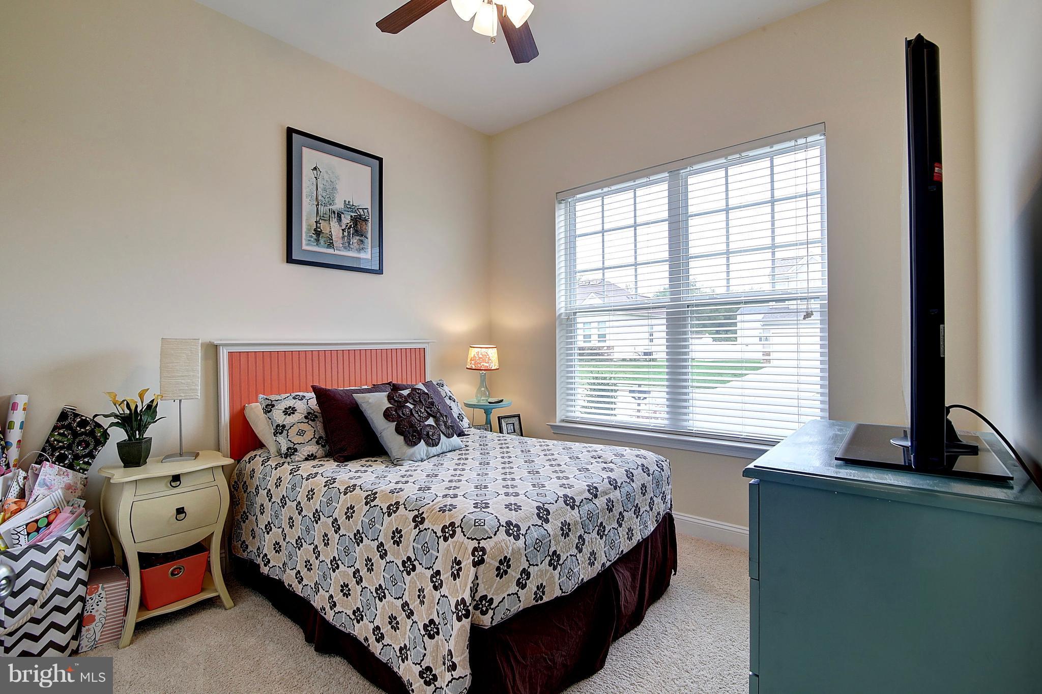 ARCADIA CHASE - Residential