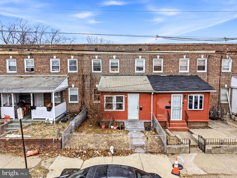 Townhouse For Sale - 837 Sylvan Street<br/> CAMDEN, NJ 08104
