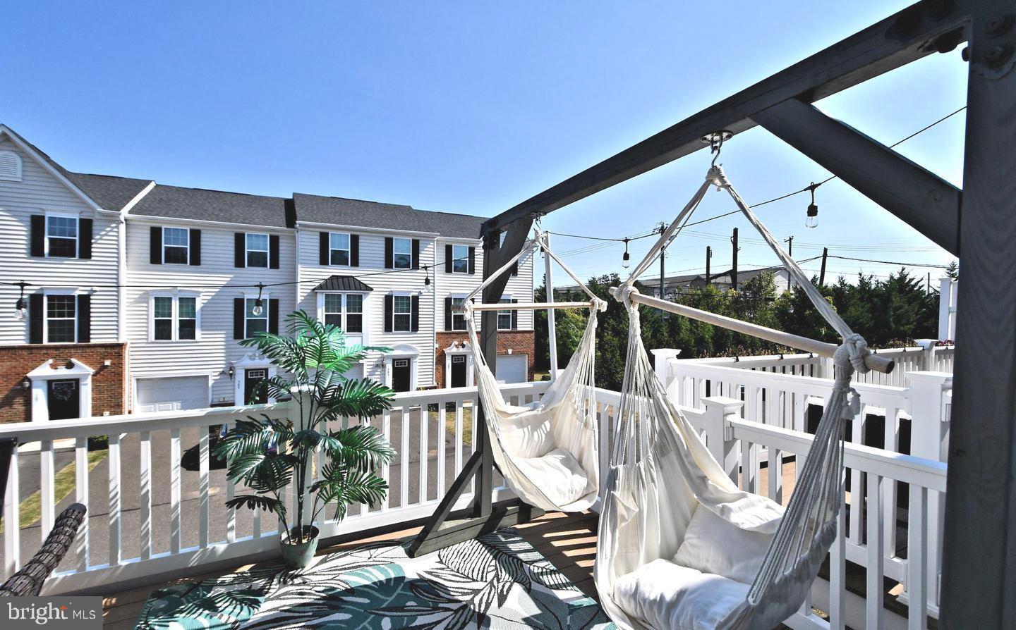 ANDALE GREEN - Residential Lease