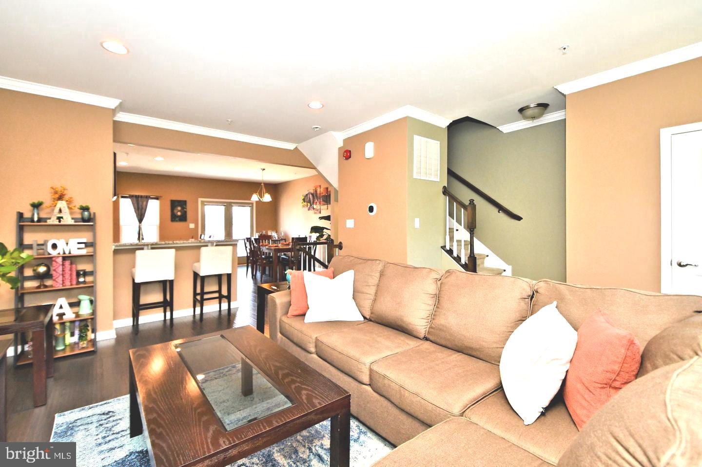 ANDALE GREEN - Residential Lease