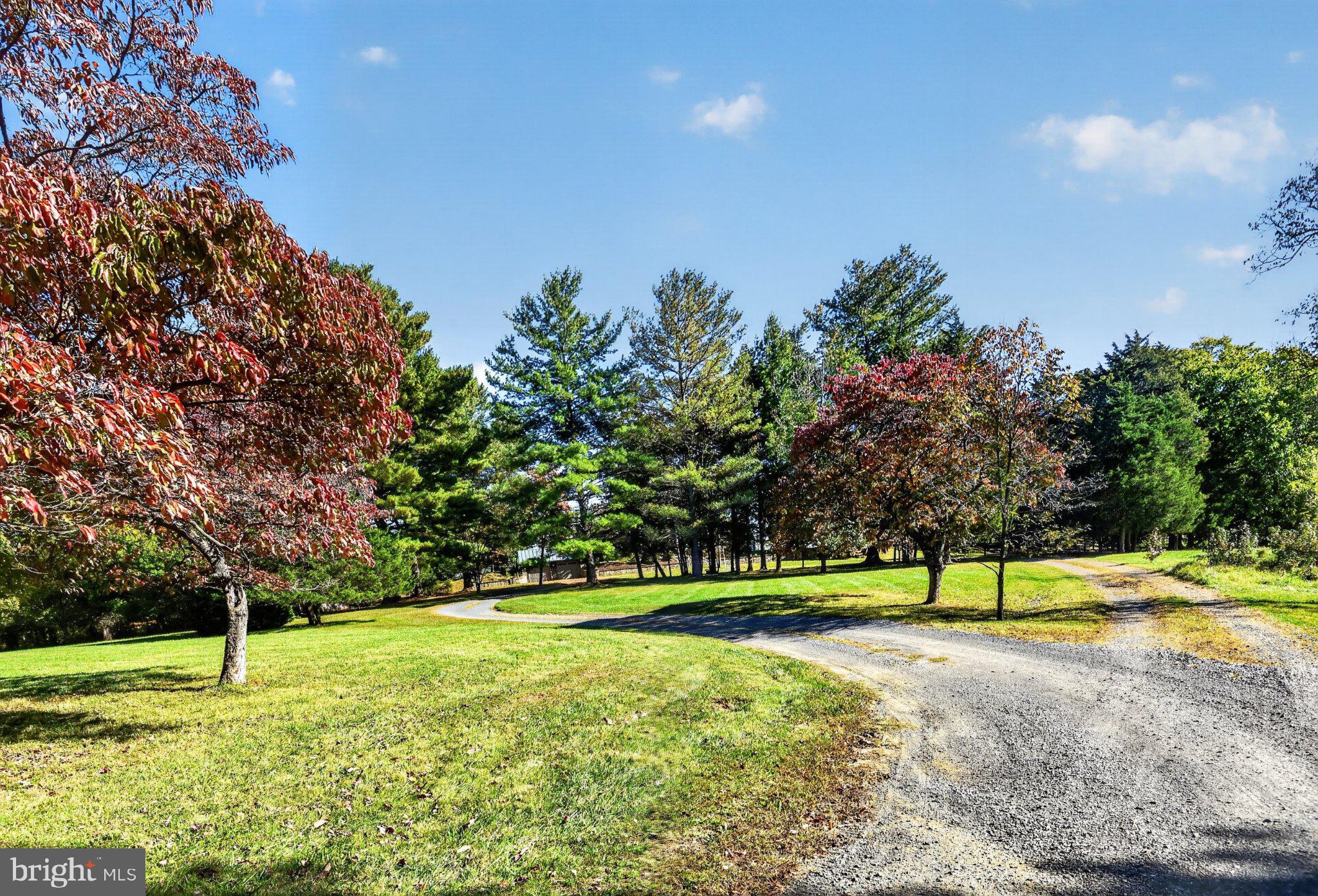 41025 LEESBURG OVERLOOK LANE
