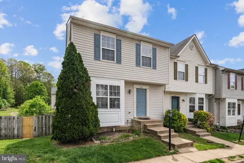 903 Kings Crest Drive, Stafford, VA MLS: VAST2038124