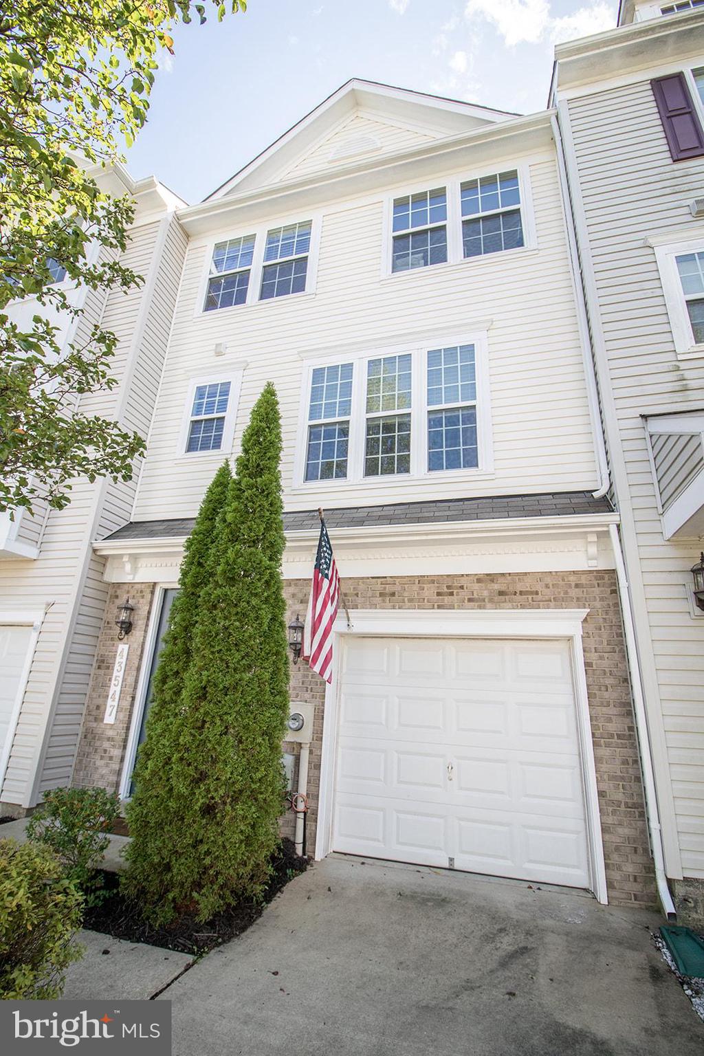 MAGNOLIA PARK AT WILDEWOOD - Residential