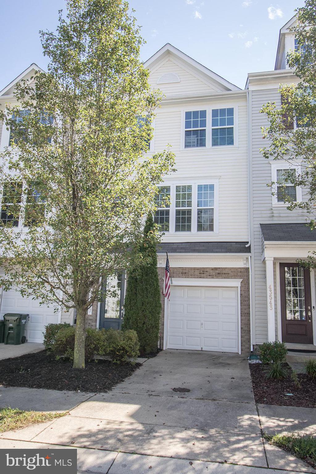 MAGNOLIA PARK AT WILDEWOOD - Residential