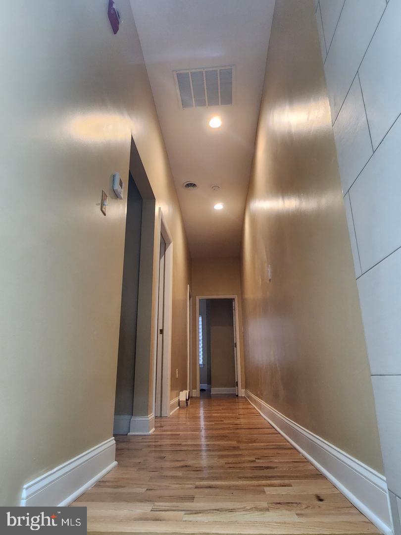 2801 N REESE STREET 2