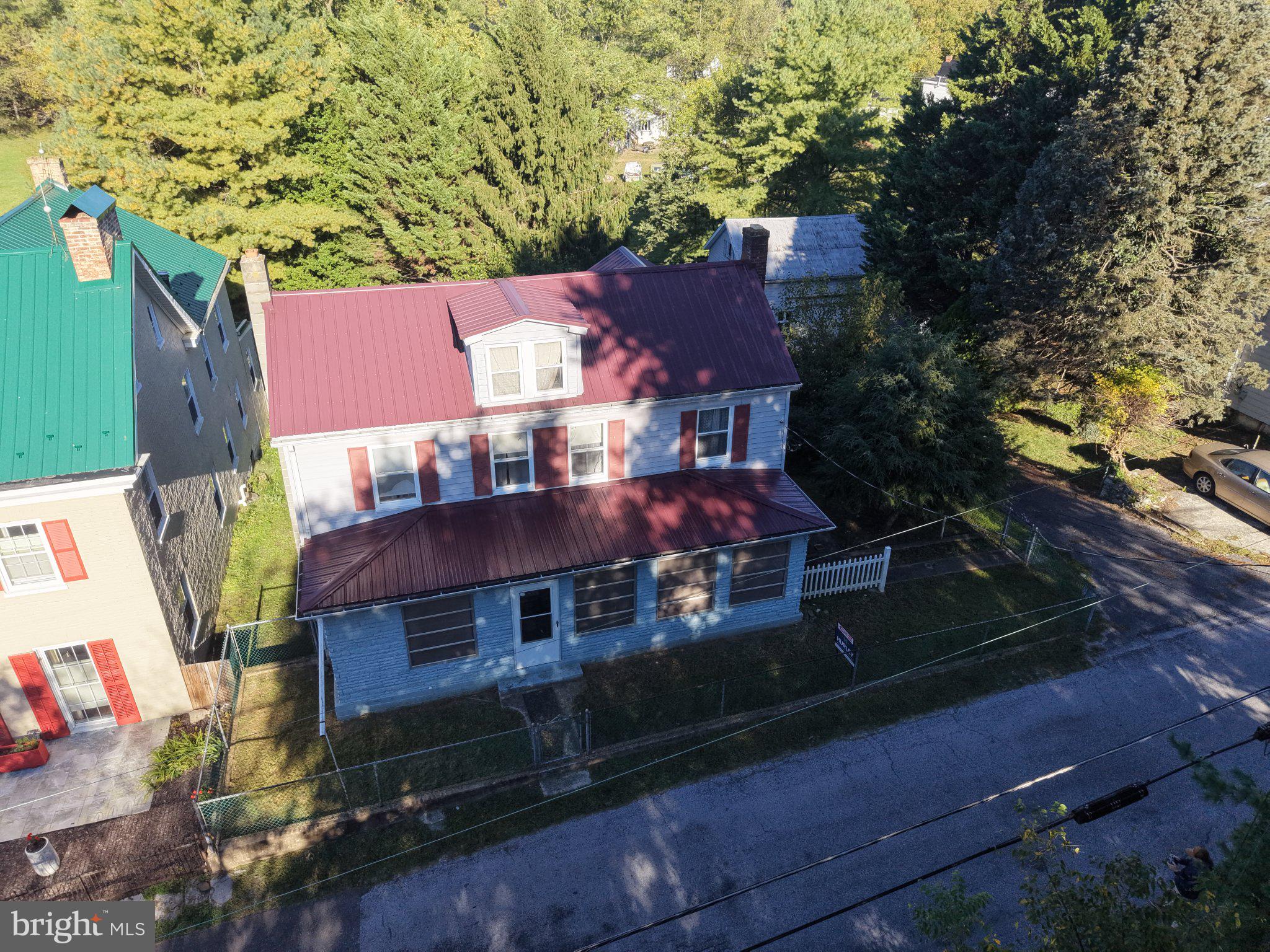 7856 FAIRPLAY ROAD