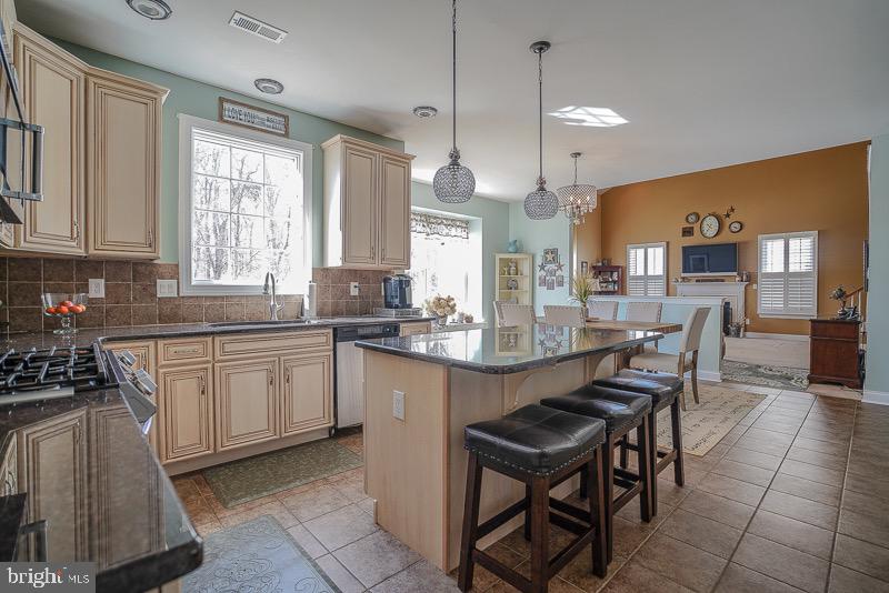 BELMONT RIDGE - Residential