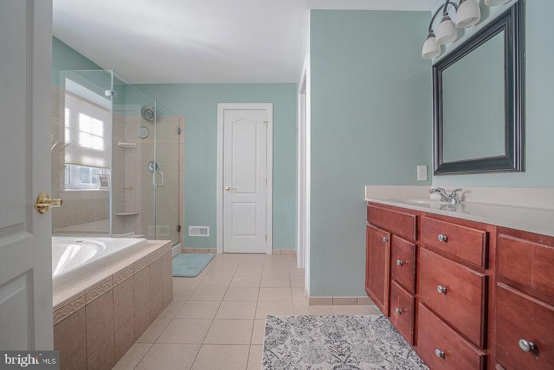 BELMONT RIDGE - Residential