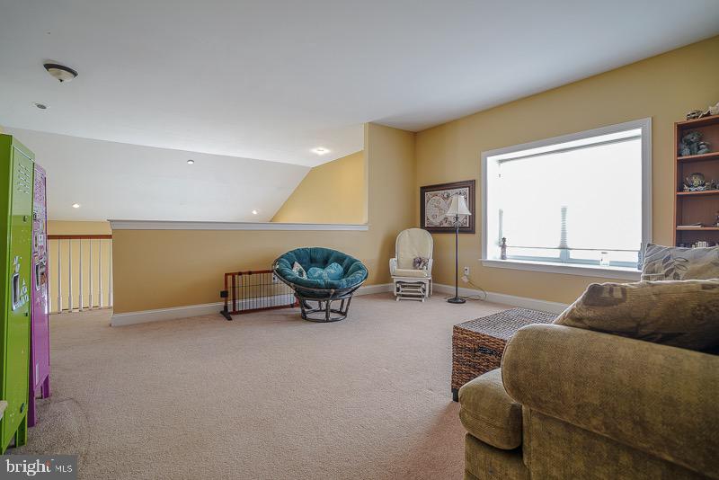 BELMONT RIDGE - Residential