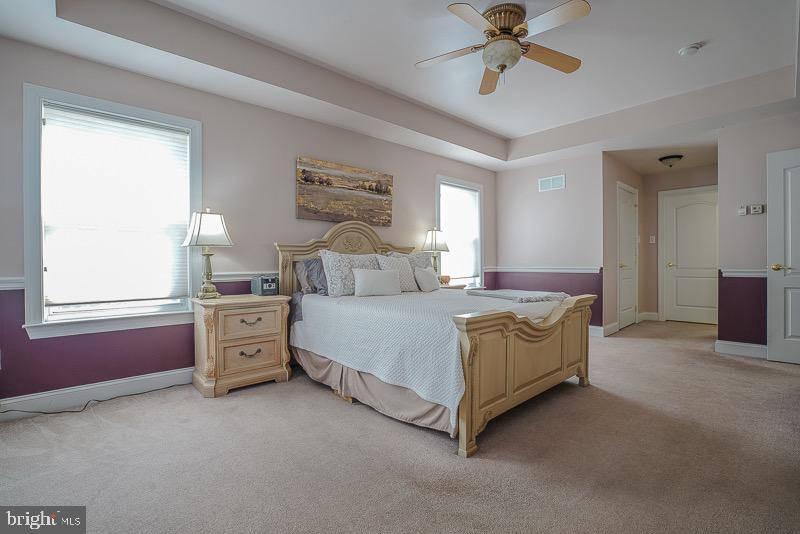 BELMONT RIDGE - Residential