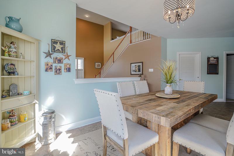 BELMONT RIDGE - Residential