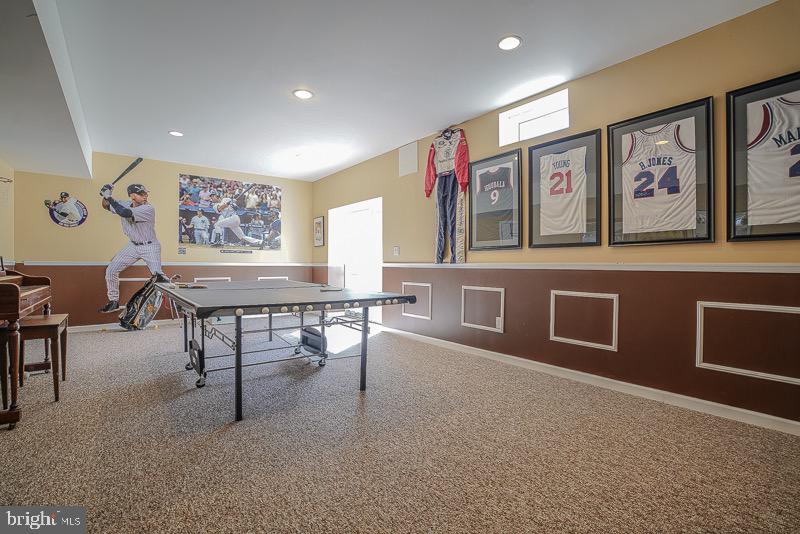 BELMONT RIDGE - Residential