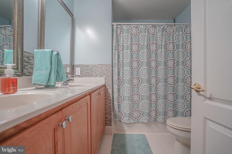 BELMONT RIDGE - Residential