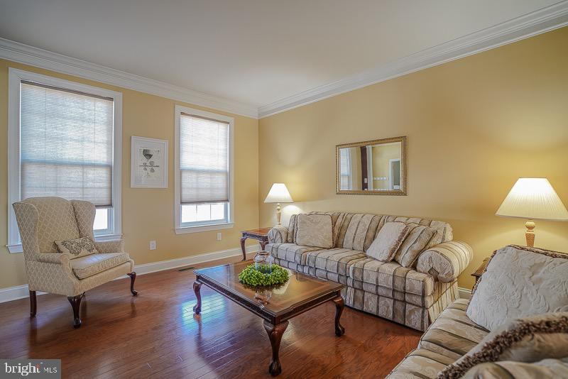 BELMONT RIDGE - Residential