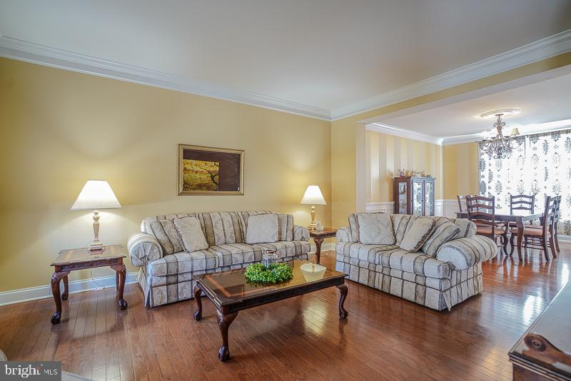 BELMONT RIDGE - Residential